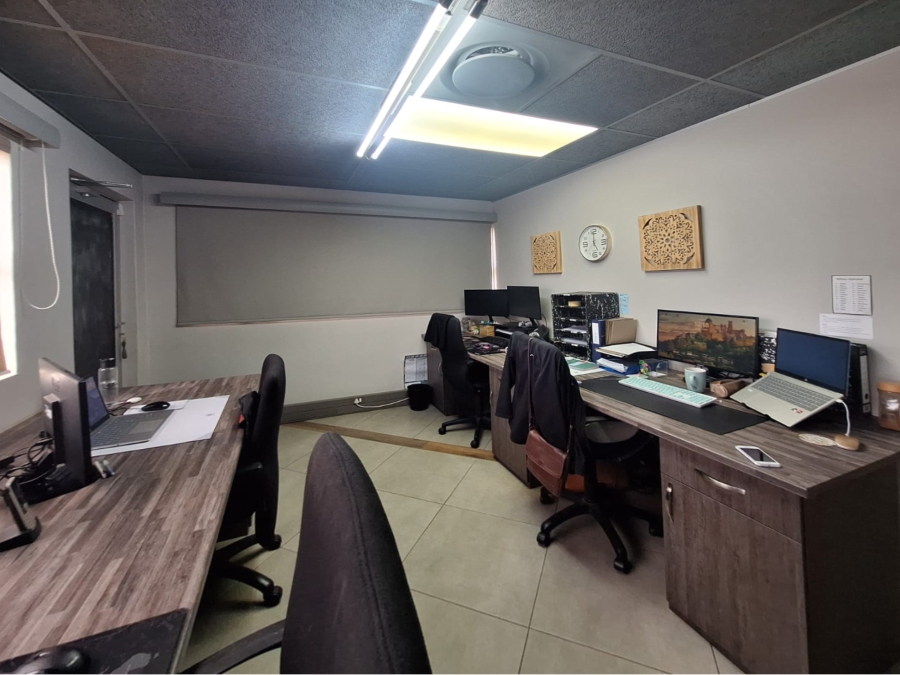 To Let commercial Property for Rent in Melodie North West